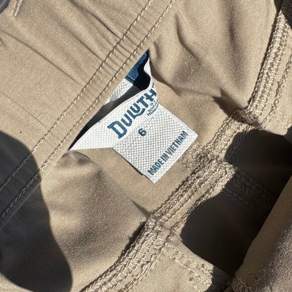 Duluth Trading Co. Dry On The Fly Shorts Zip Up 10 Inch Inseam - Picture 5 of 6